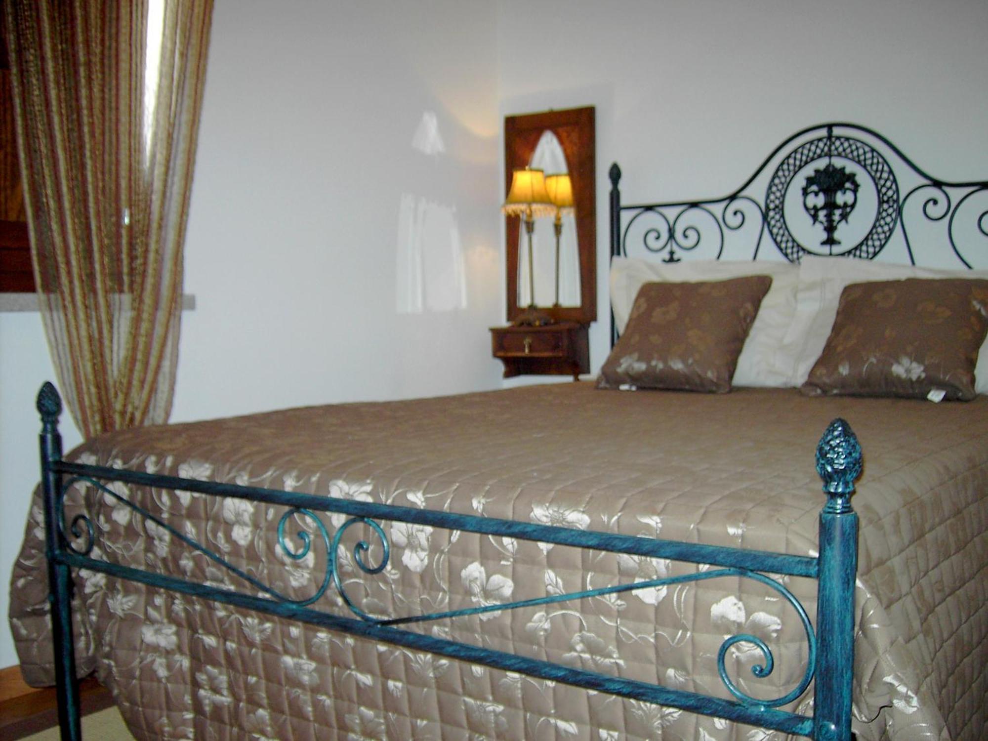 Hotel Casa Santa Catarina à Penha Garcia Chambre photo